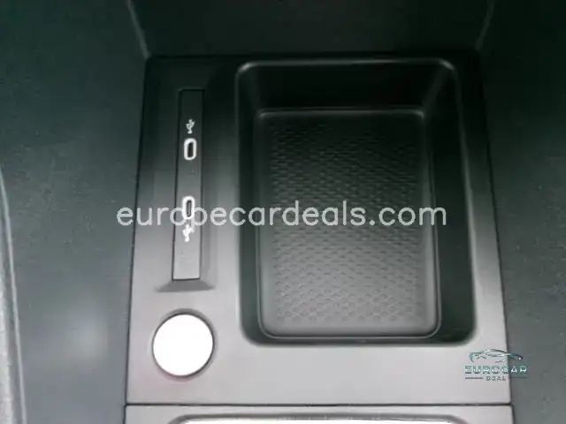 Ford Grand Tourneo