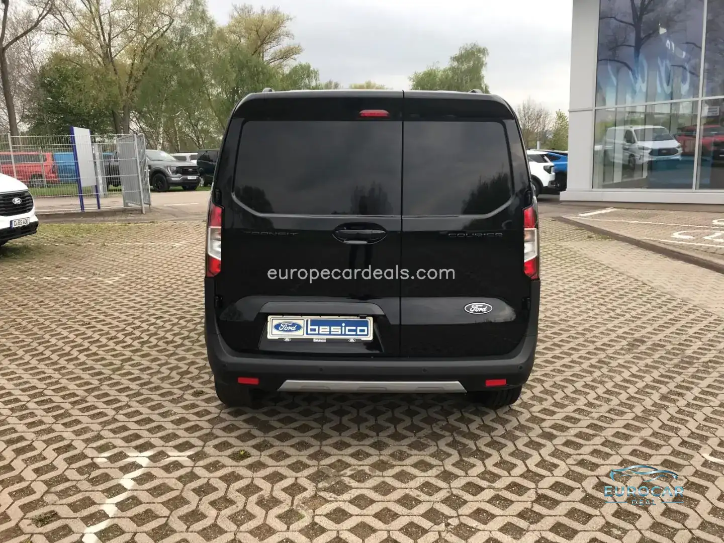 Ford Transit Courier