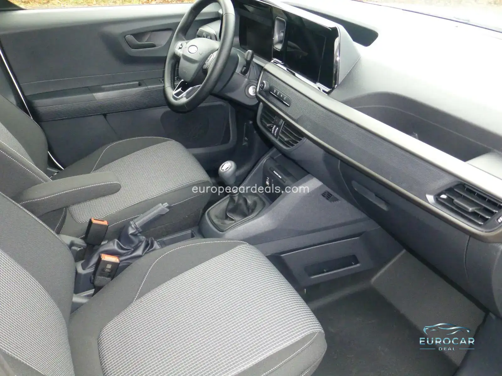 Ford Transit Courier
