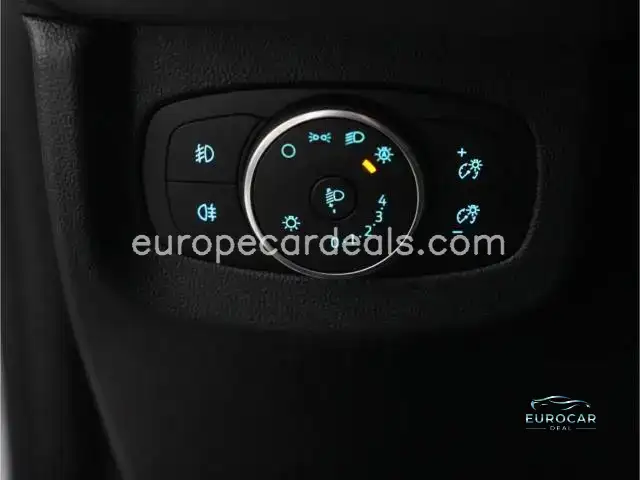 Ford Transit Courier