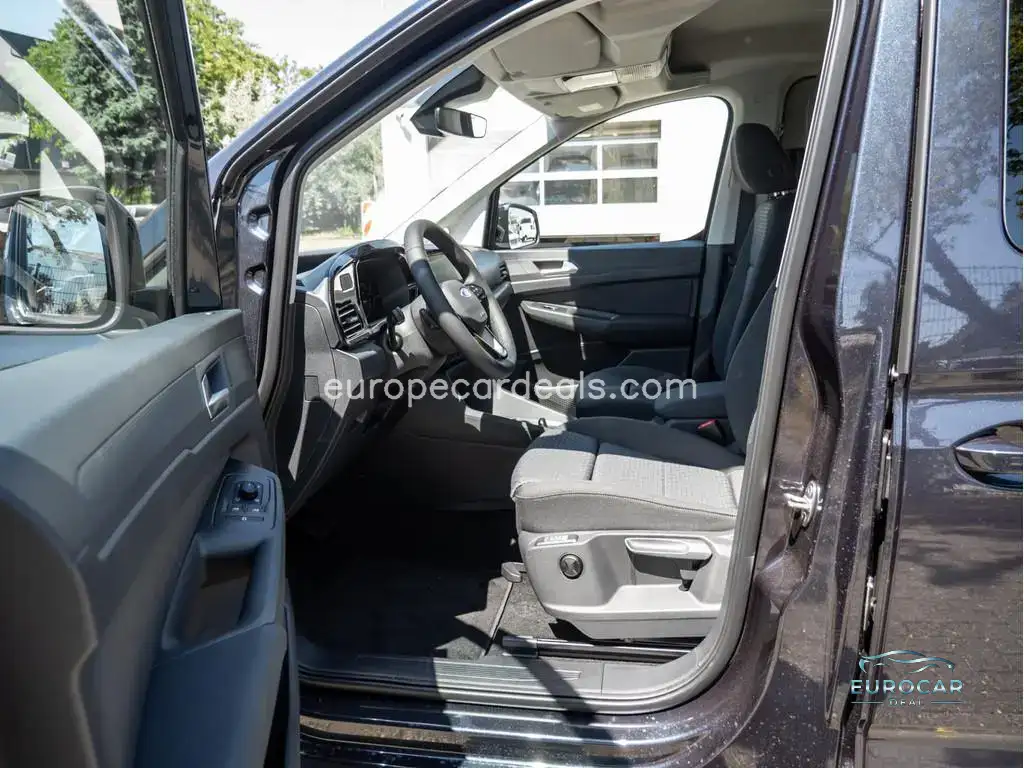 Ford Grand Tourneo