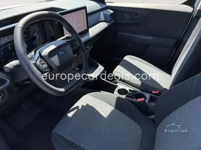 Ford Transit Courier