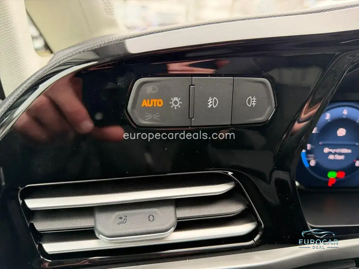 Ford Grand Tourneo