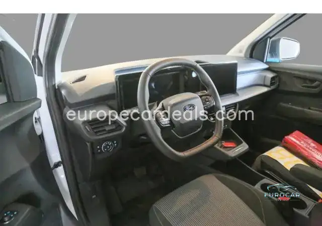 Ford Transit Courier