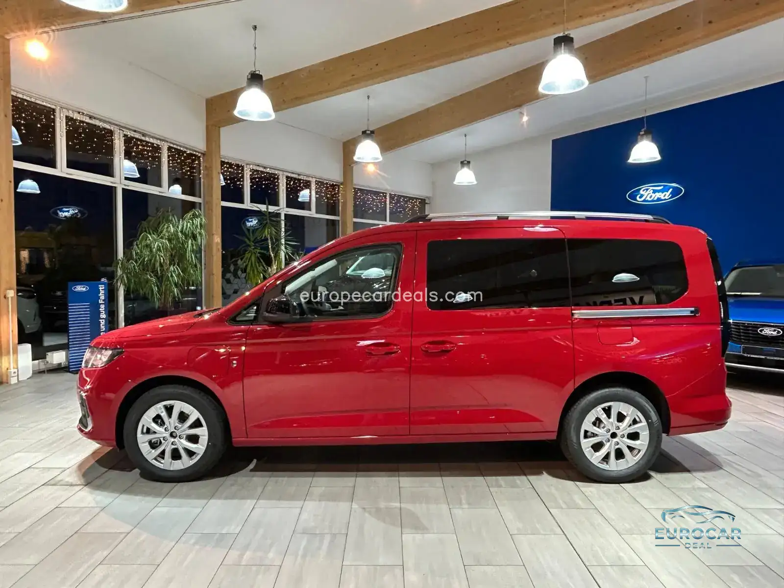 Ford Grand Tourneo