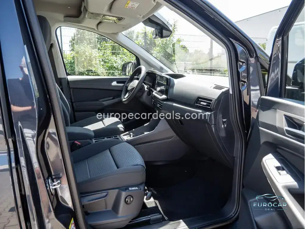 Ford Grand Tourneo