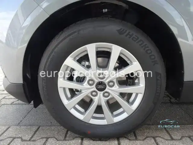 Ford Transit Courier