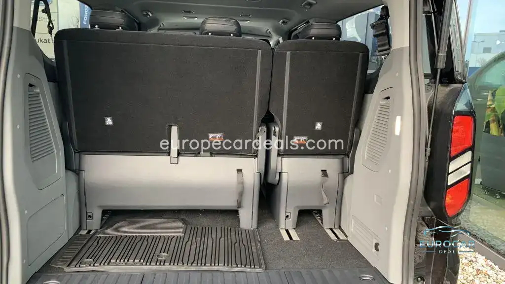 Ford Tourneo Custom