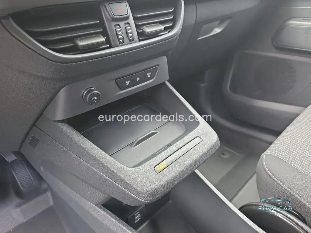 Ford Transit Courier