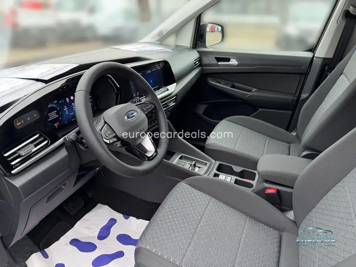 Ford Grand Tourneo