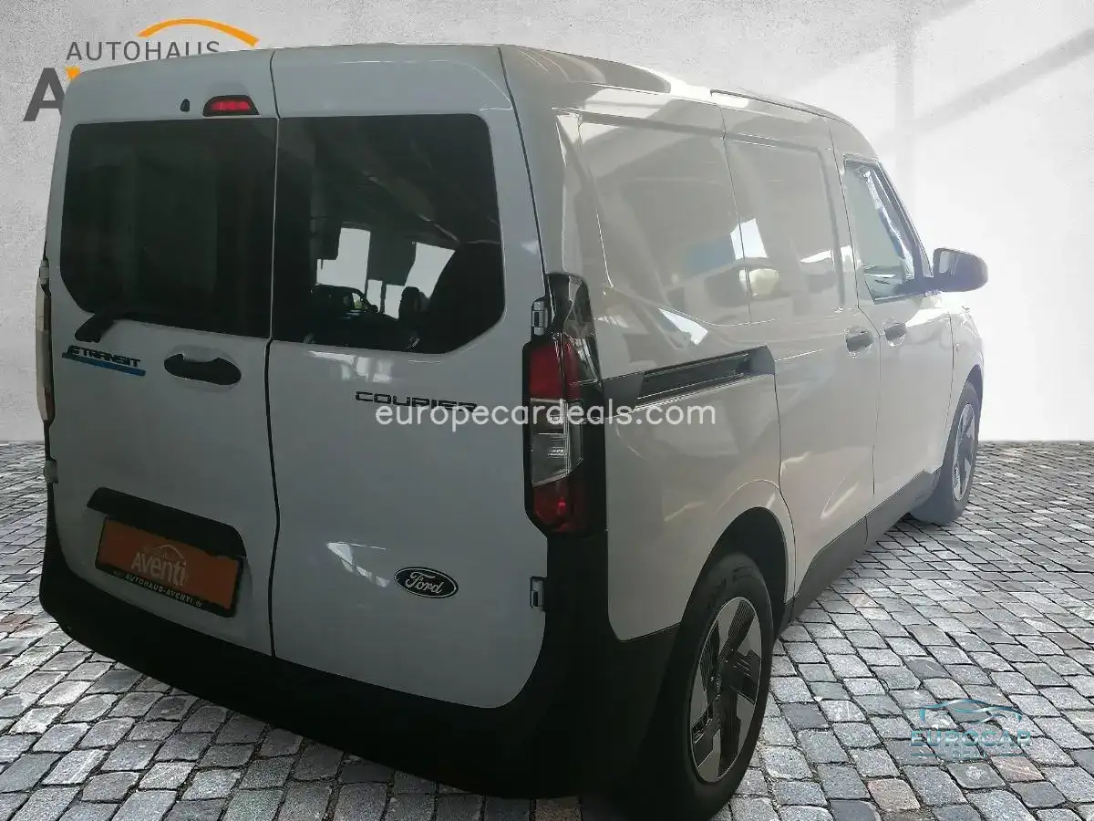 Ford Transit Courier