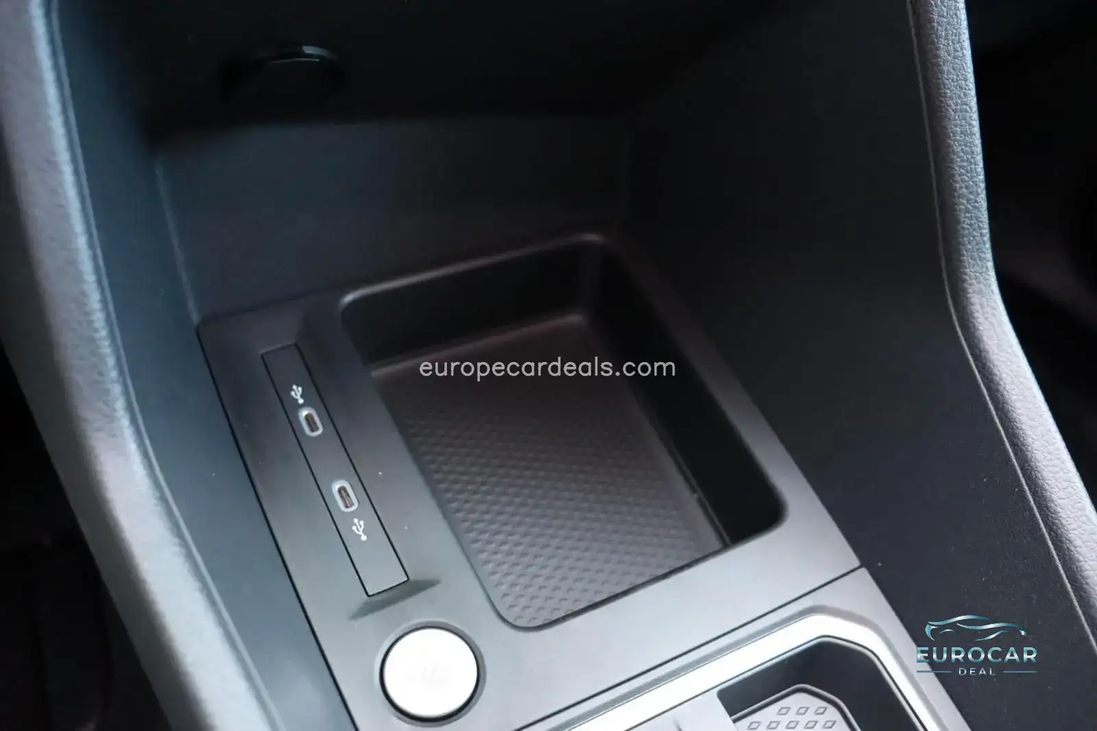 Ford Grand Tourneo