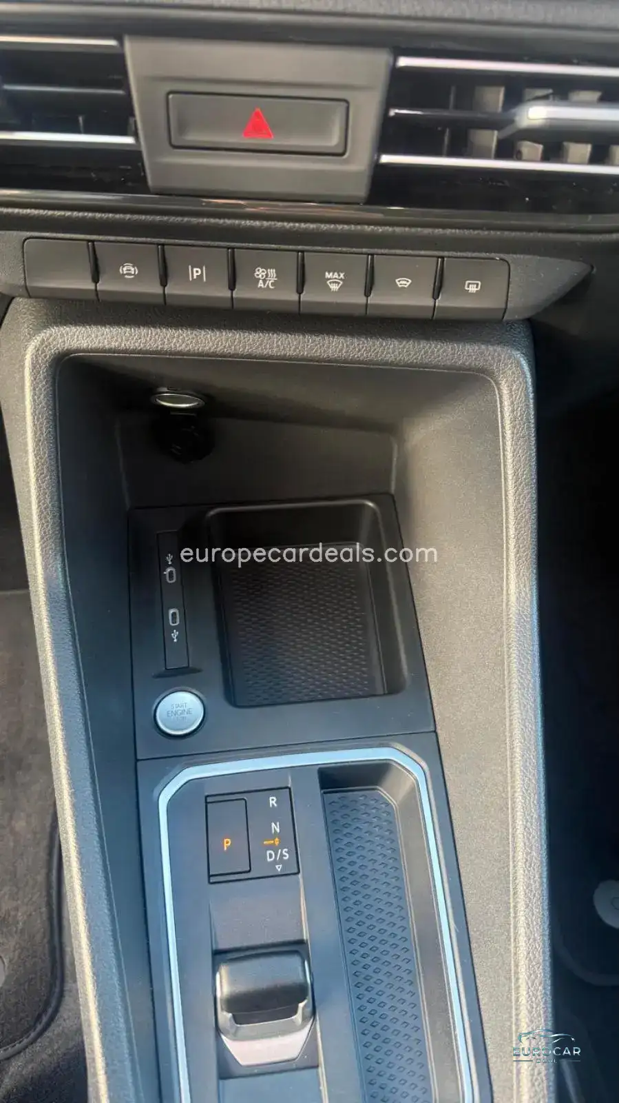 Ford Grand Tourneo