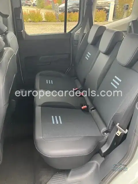 Ford Tourneo Courier
