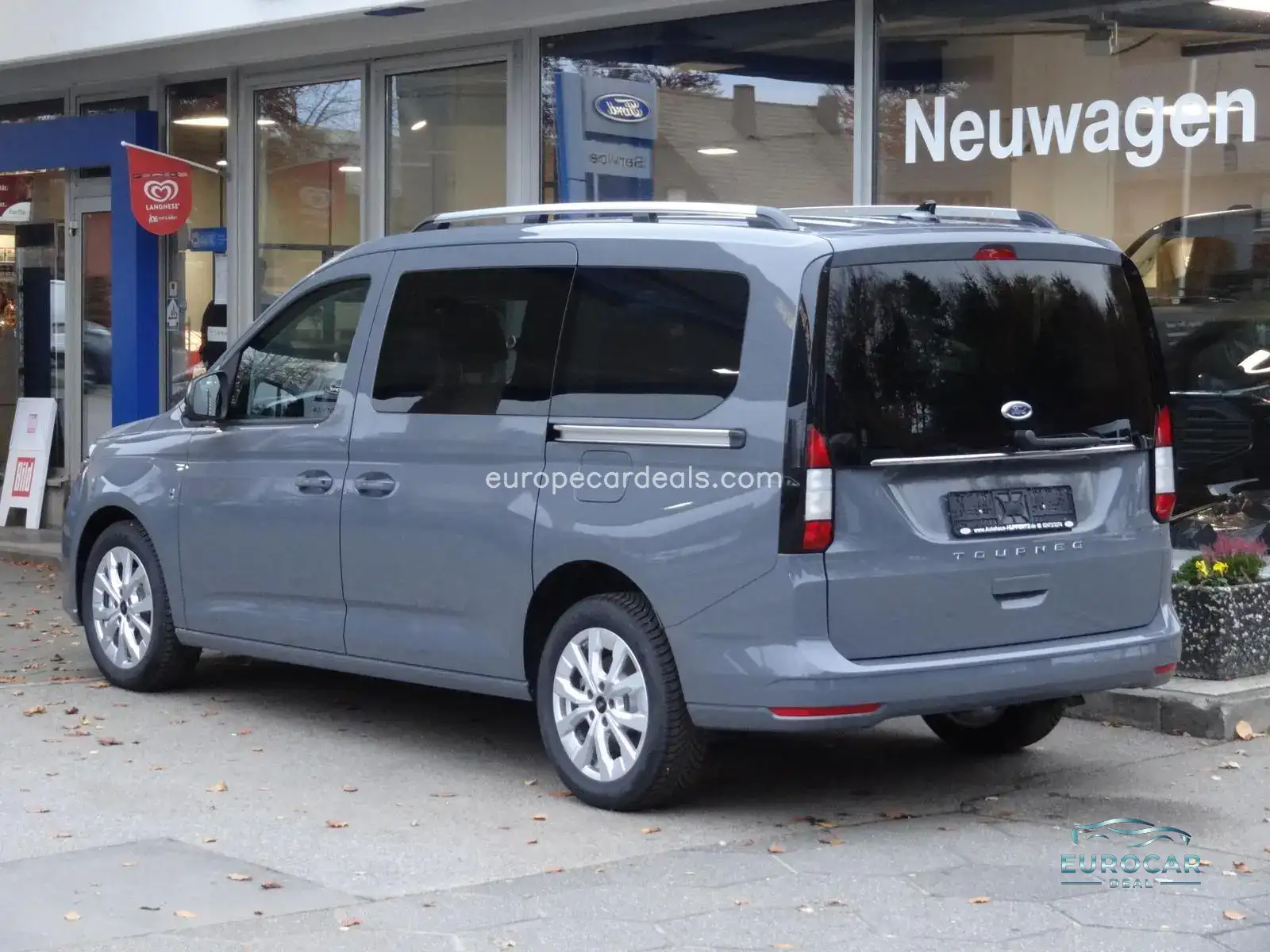 Ford Grand Tourneo