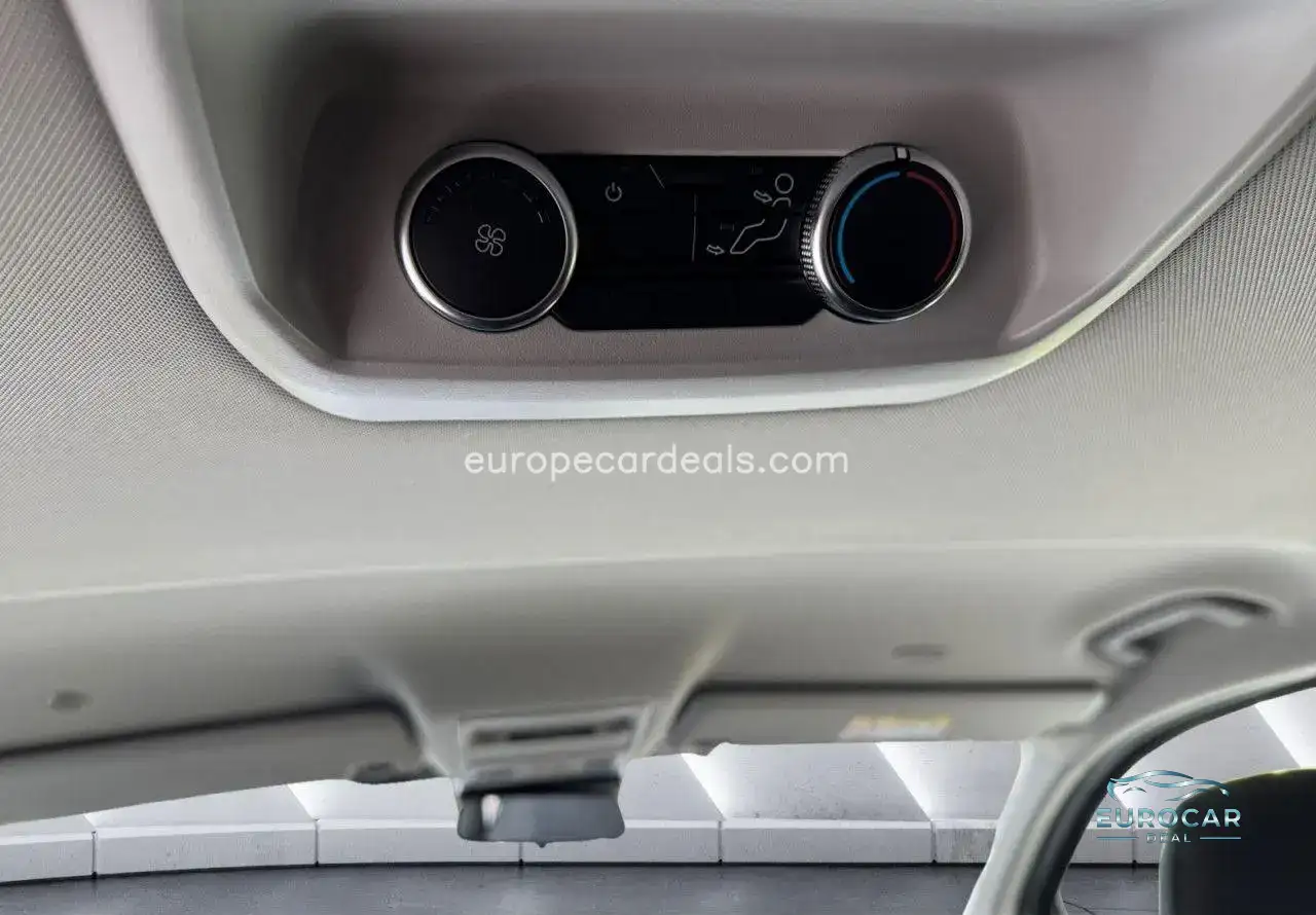 Ford Tourneo Custom