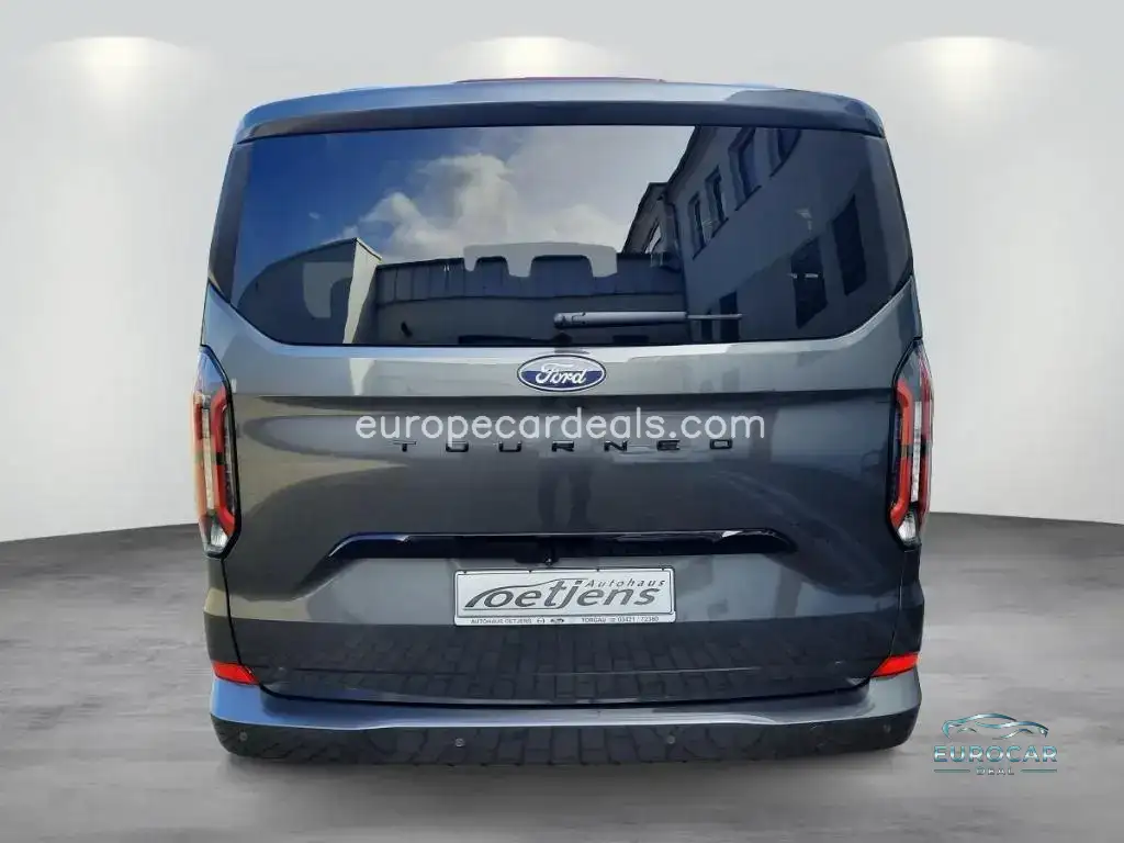 Ford Tourneo Custom
