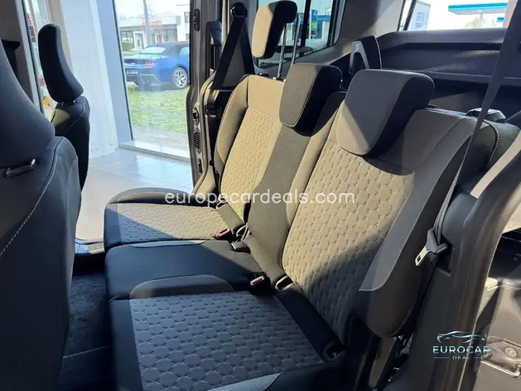 Ford Tourneo Courier