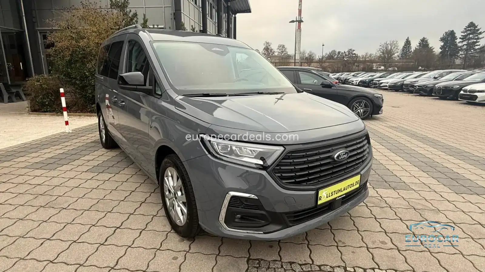 Ford Grand Tourneo