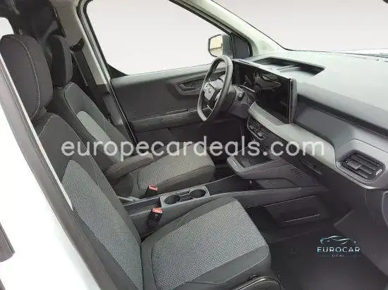 Ford Transit Courier