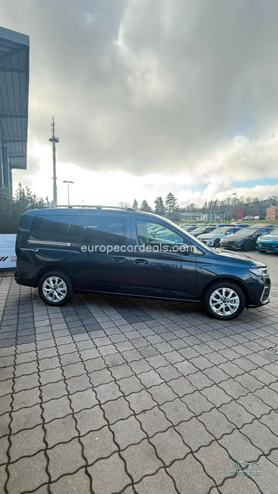Ford Grand Tourneo