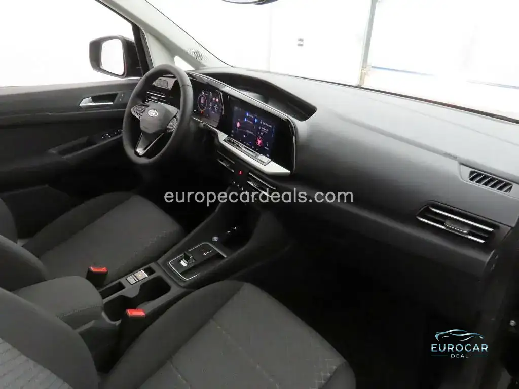 Ford Grand Tourneo