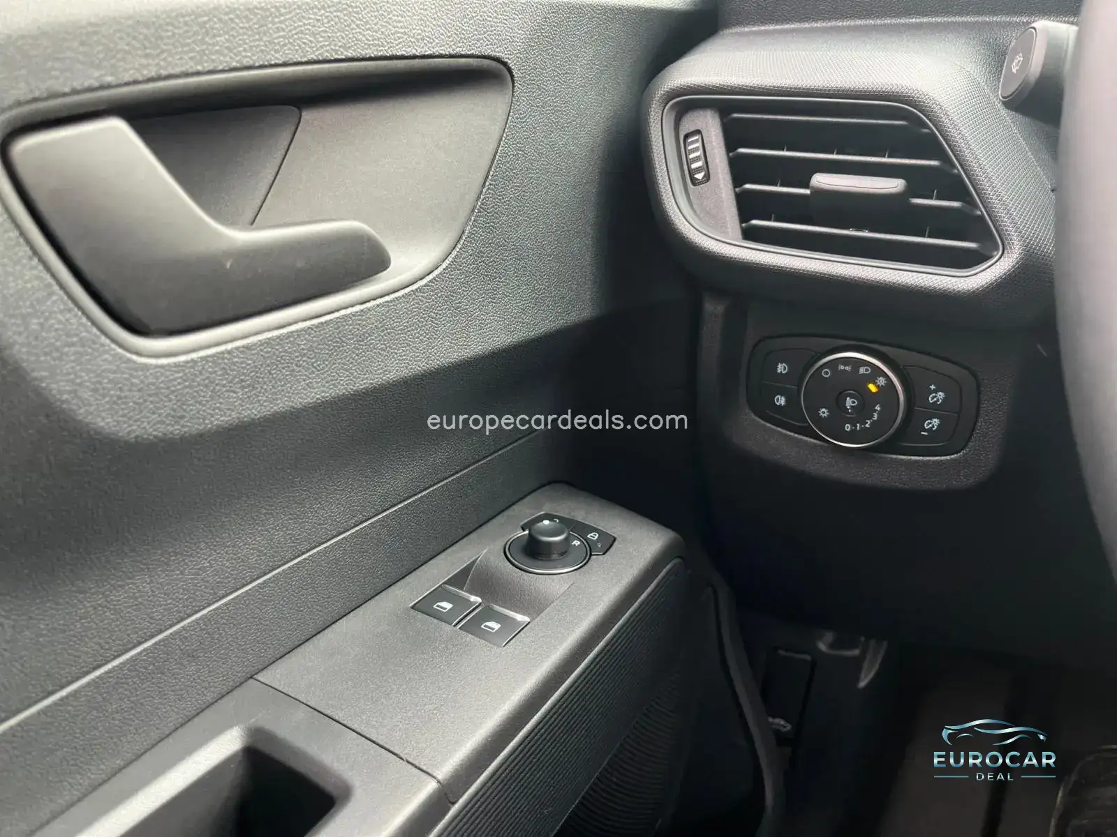 Ford Transit Courier