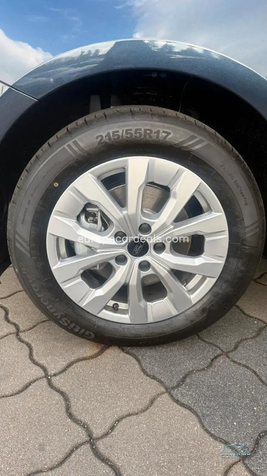 Ford Grand Tourneo