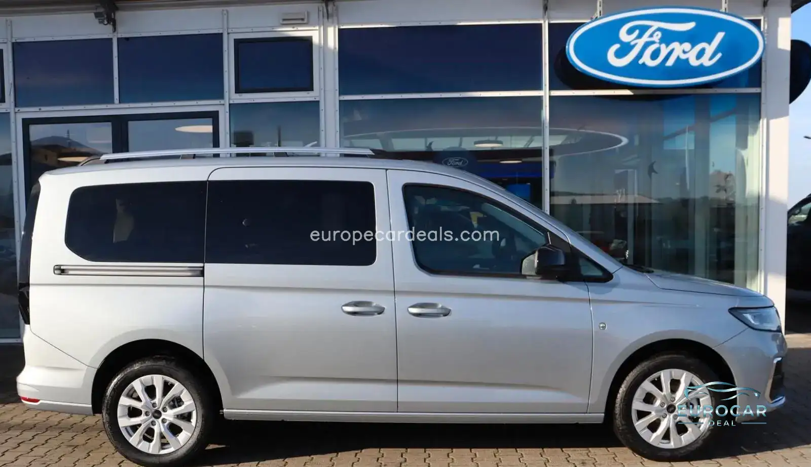 Ford Grand Tourneo