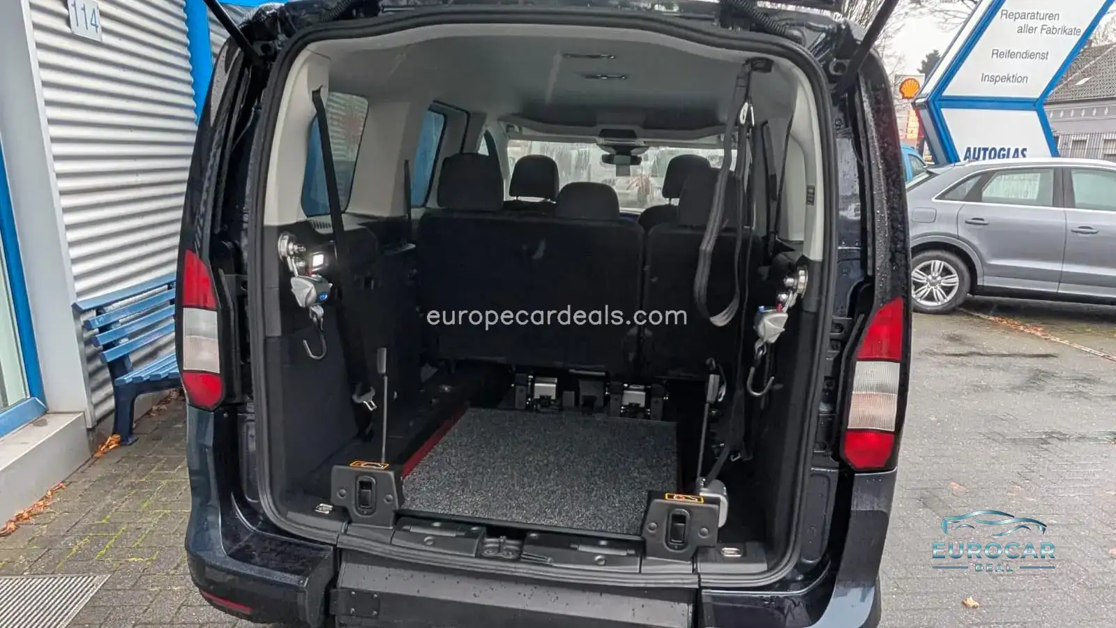 Ford Tourneo
