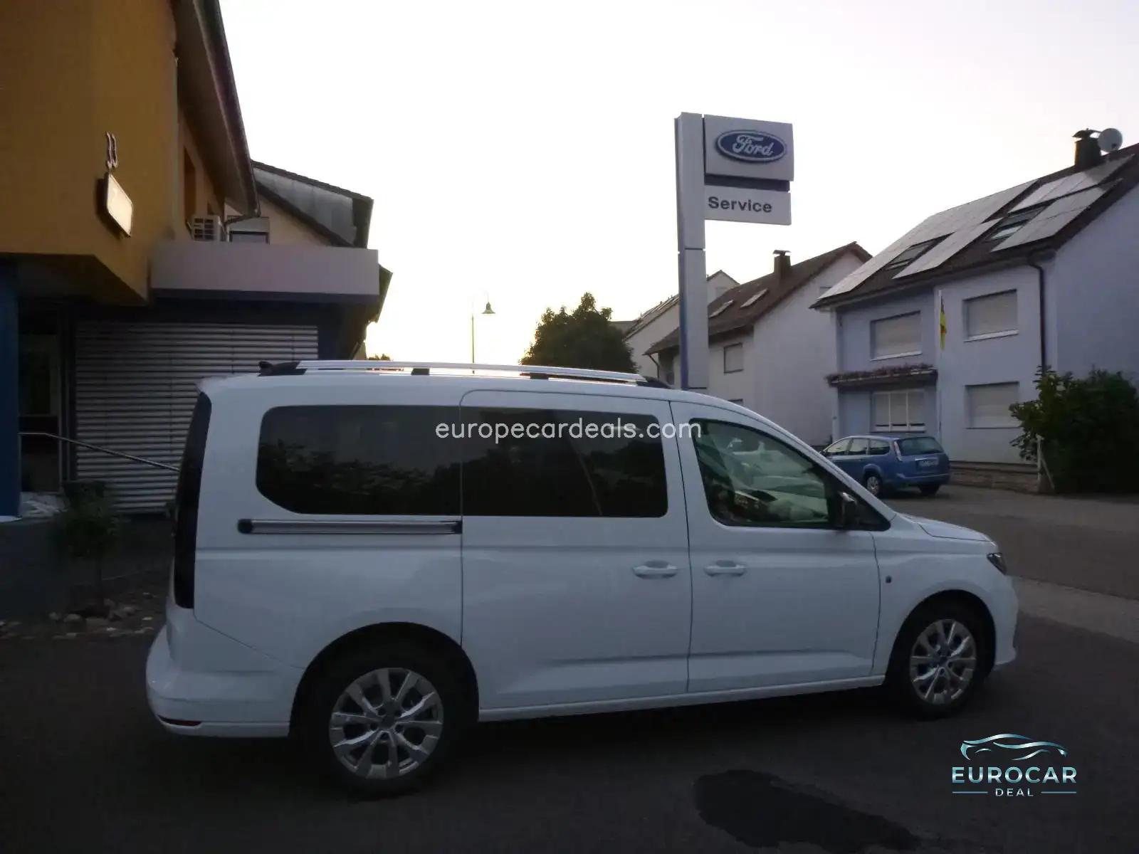 Ford Grand Tourneo
