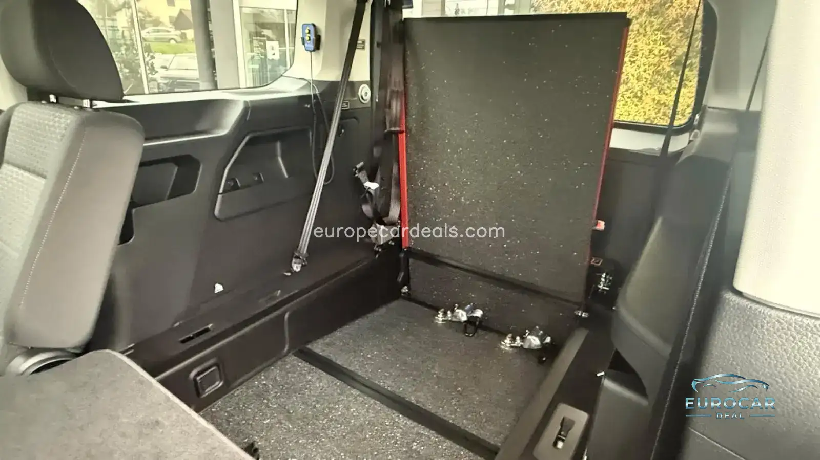 Ford Grand Tourneo