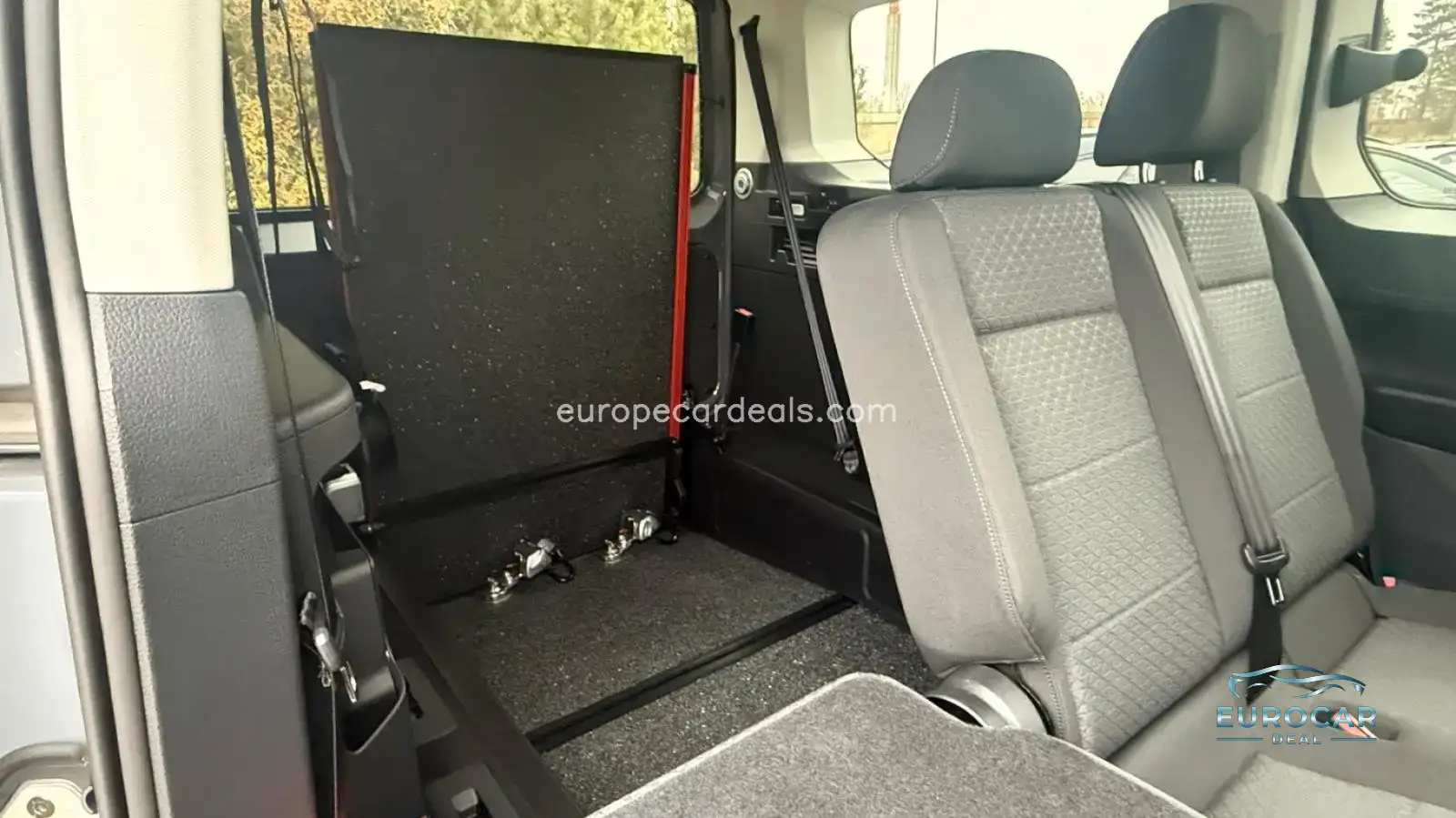 Ford Grand Tourneo