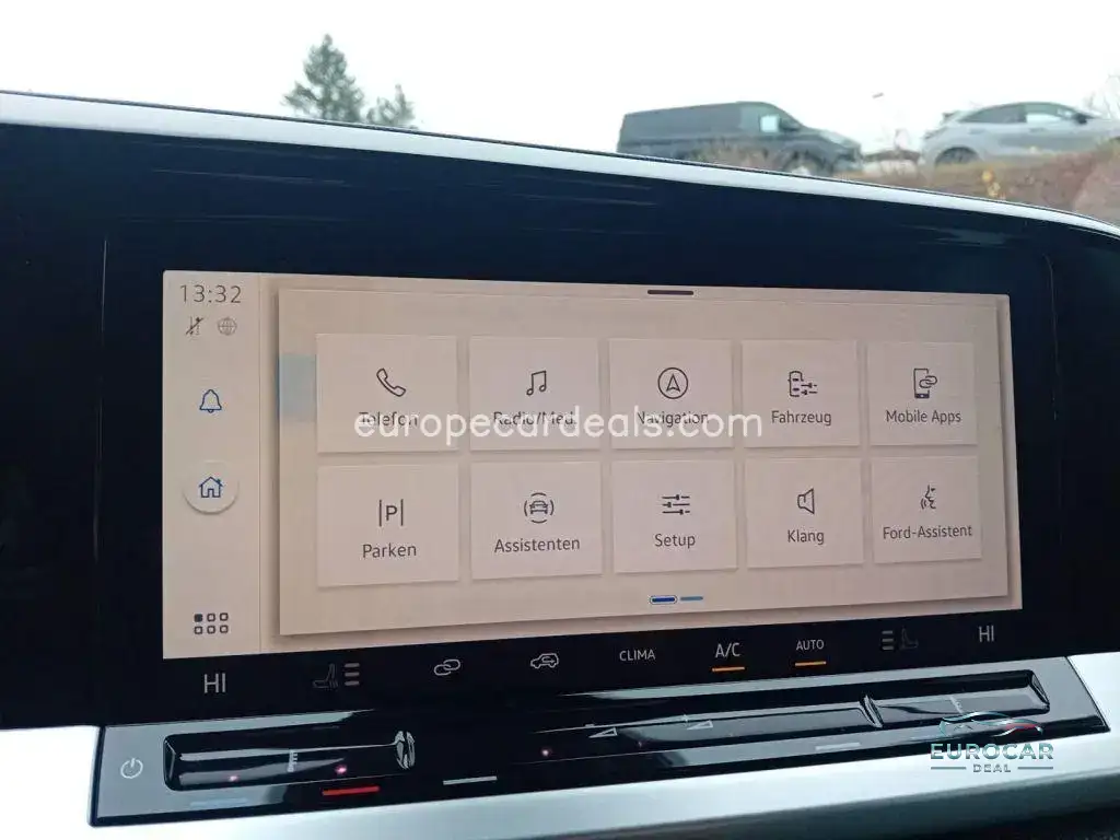 Ford Grand Tourneo