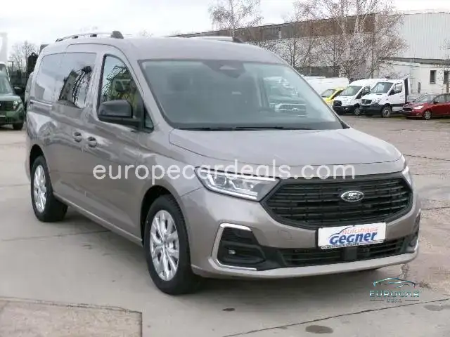 Ford Grand Tourneo