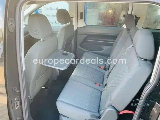 Ford Grand Tourneo