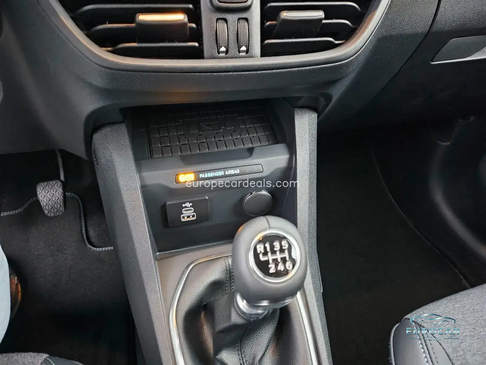 Ford Tourneo Courier