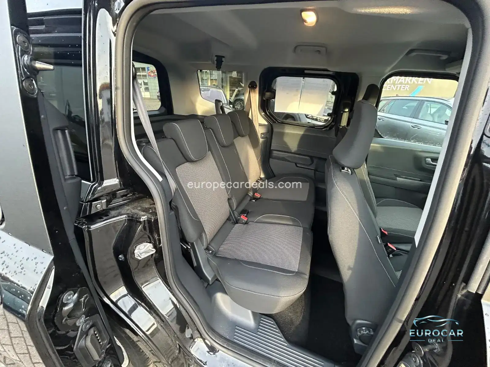 Ford Tourneo Courier