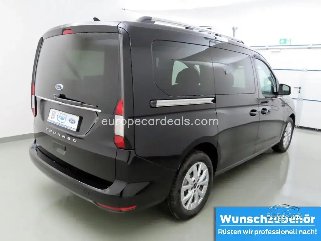 Ford Grand Tourneo