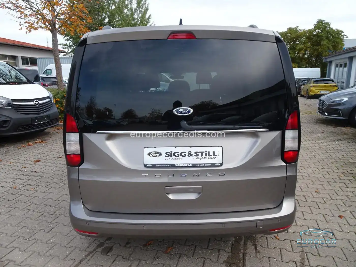Ford Grand Tourneo