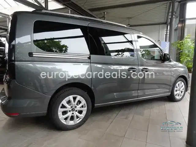 Ford Grand Tourneo