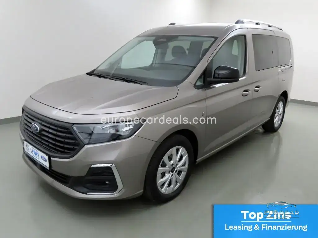 Ford Grand Tourneo