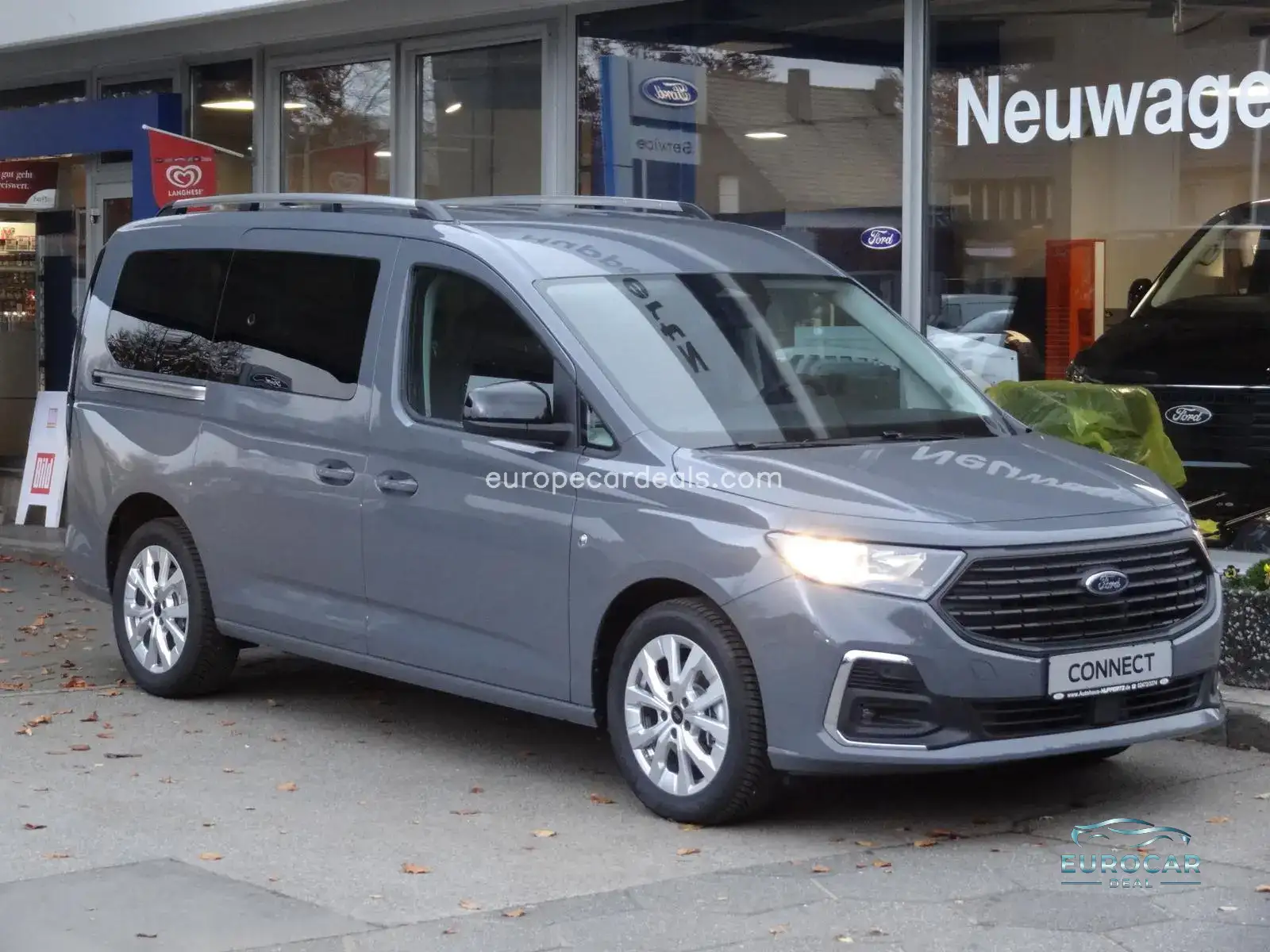 Ford Grand Tourneo