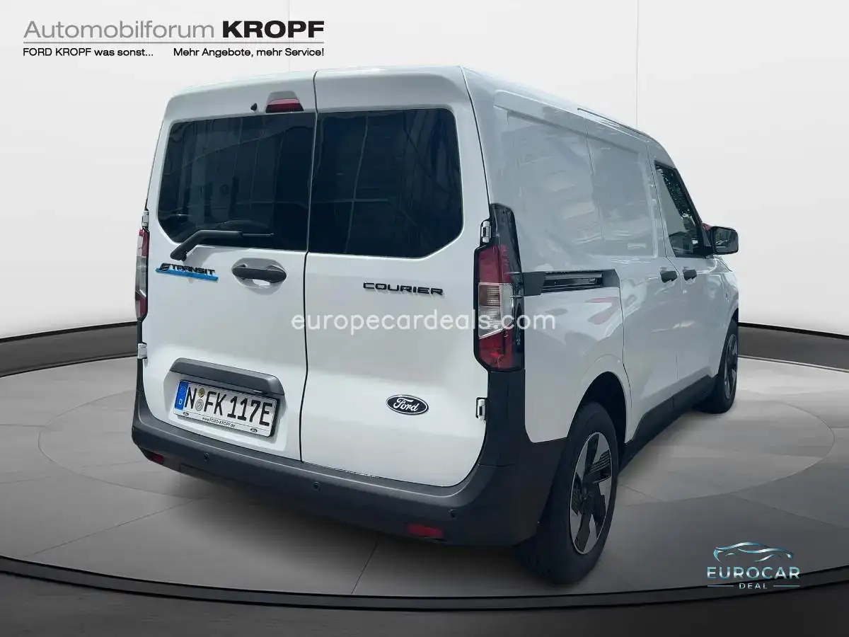 Ford Transit Courier
