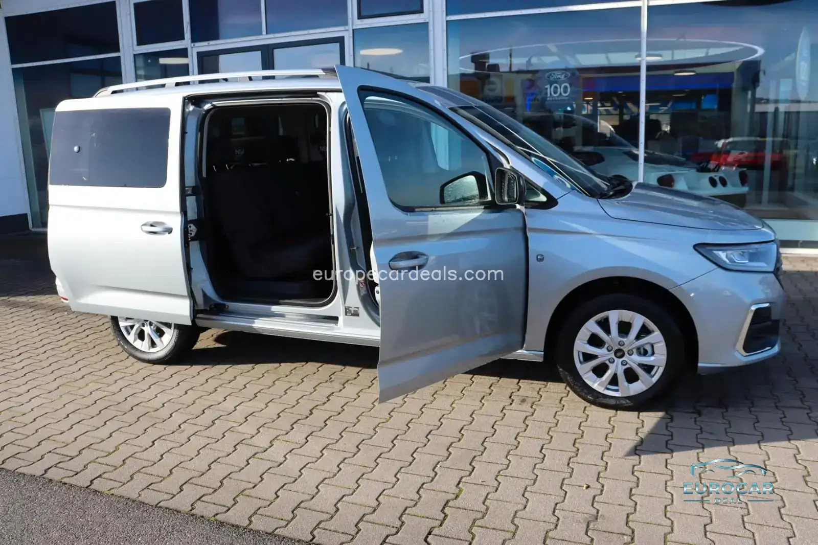 Ford Grand Tourneo