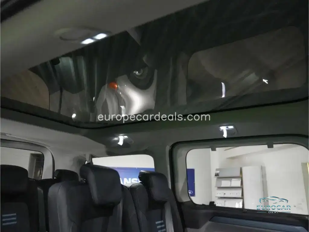 Ford Tourneo Custom