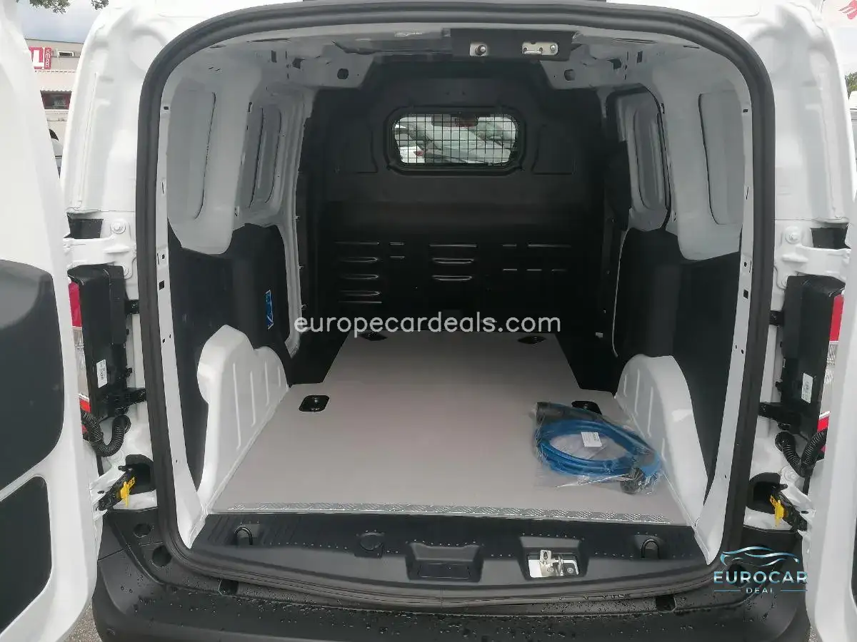 Ford Transit Courier