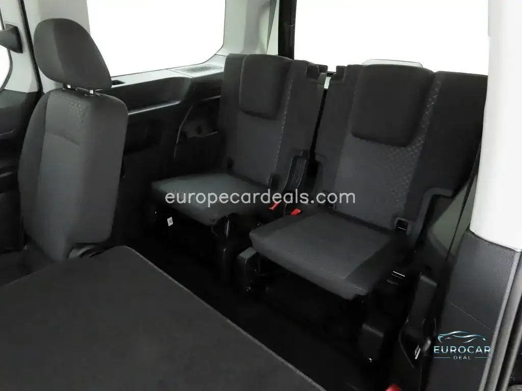 Ford Grand Tourneo