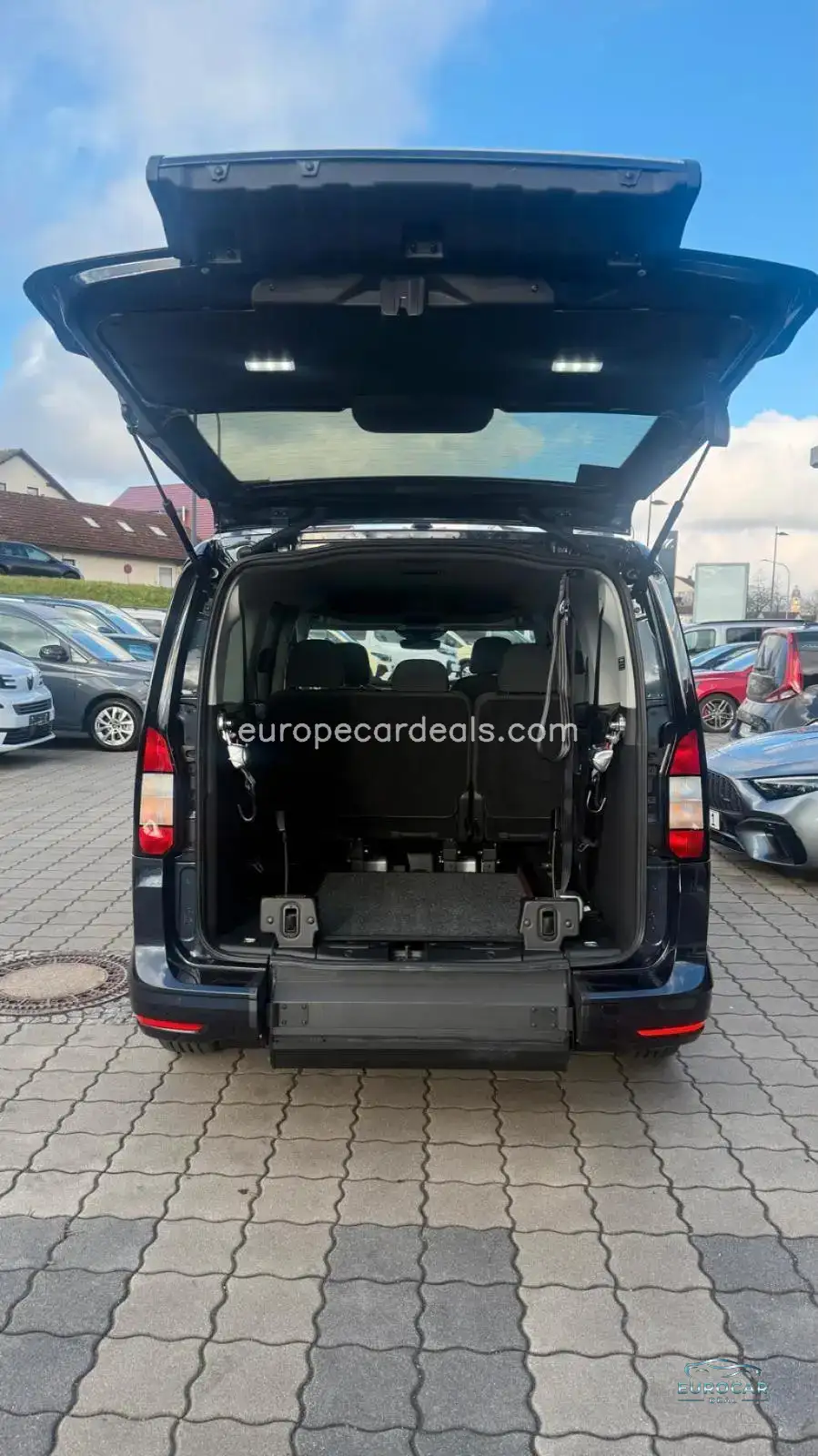 Ford Grand Tourneo