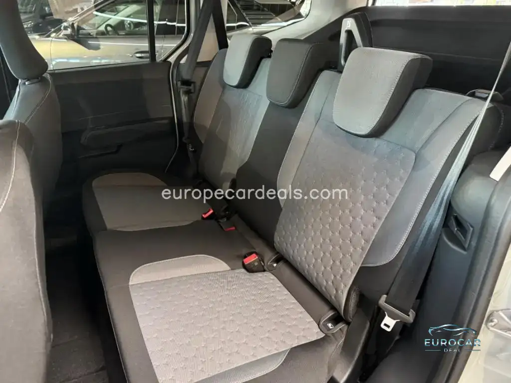 Ford Tourneo Courier